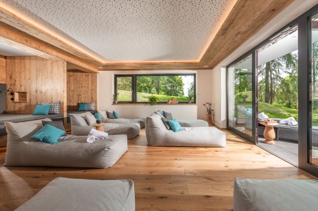 Holzboden im Ruheraum