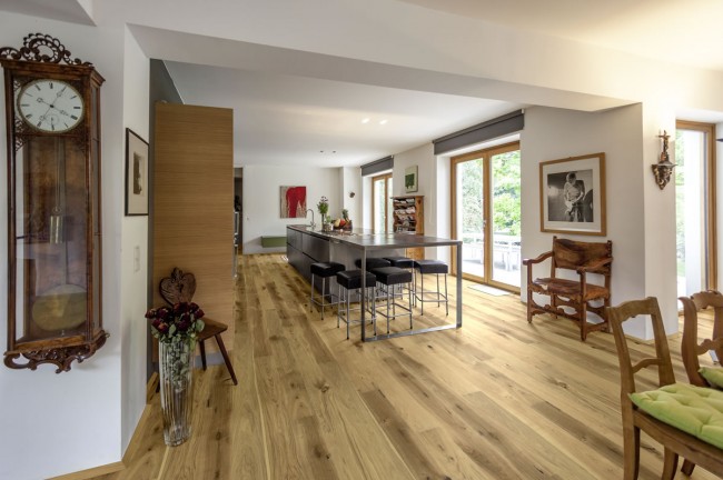 Monarch Prince Eiche rustikal gebürstet matt lackiert - Böden der Tischlerei In-Holz