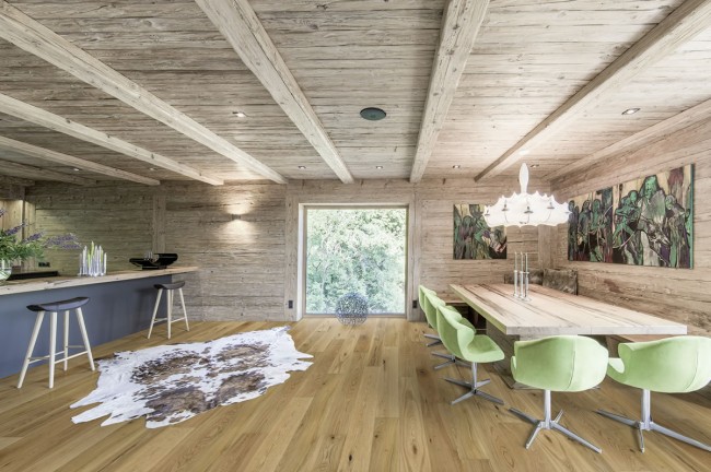 Queen Eiche Country geschliffen matt lackiert - Tischlerei In-Holz in Schladming